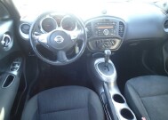 2011 Nissan Juke in Troy, IL 62294-1376 - 1528662 44