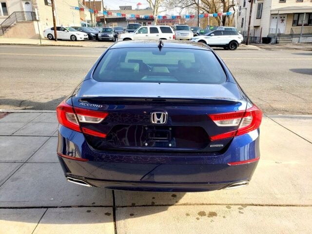 2018 Honda Accord in Belleville, NJ 07109-2923 - 1549435 44