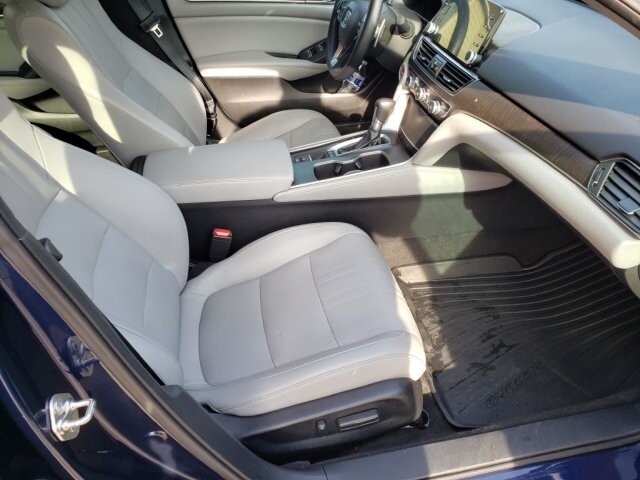 2018 Honda Accord in Belleville, NJ 07109-2923 - 1549435 138