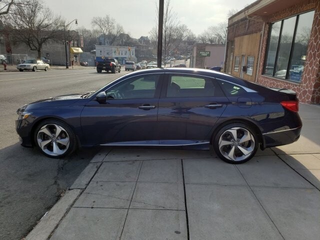 2018 Honda Accord in Belleville, NJ 07109-2923 - 1549435 136