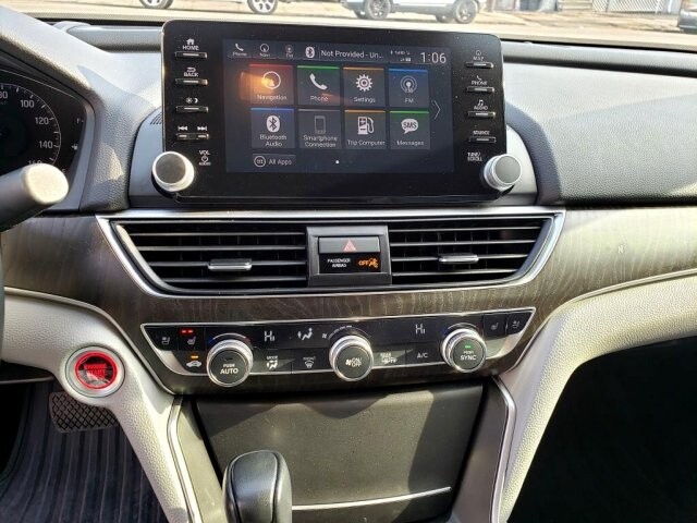 2018 Honda Accord in Belleville, NJ 07109-2923 - 1549435 119