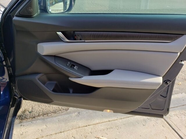 2018 Honda Accord in Belleville, NJ 07109-2923 - 1549435 158