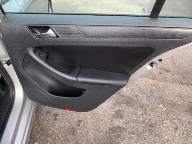 2012 Volkswagen Jetta in Austell, GA 30168 - 1551184 38