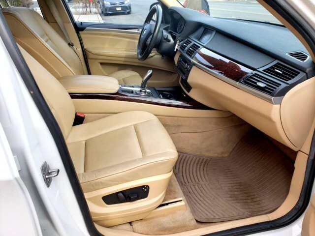 2010 BMW X5 in Belleville, NJ 07109-2923 - 1554721 74