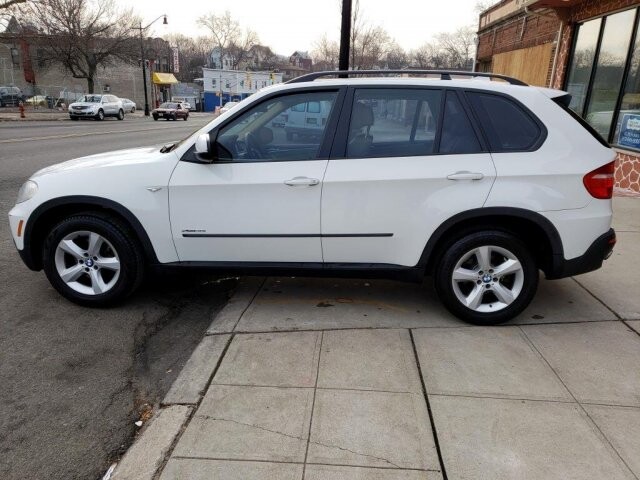2010 BMW X5 in Belleville, NJ 07109-2923 - 1554721 73