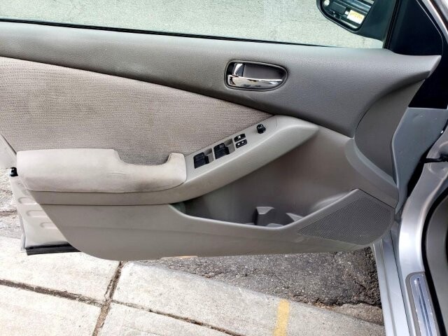 2012 Nissan Altima in Belleville, NJ 07109-2923 - 1570940 43