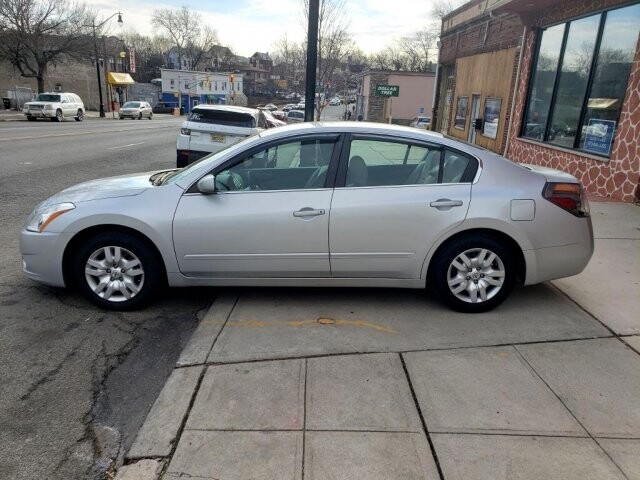 2012 Nissan Altima in Belleville, NJ 07109-2923 - 1570940 67