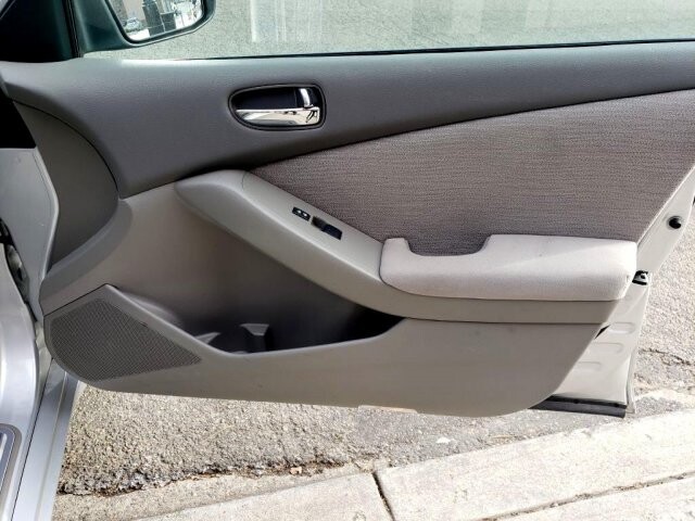 2012 Nissan Altima in Belleville, NJ 07109-2923 - 1570940 55