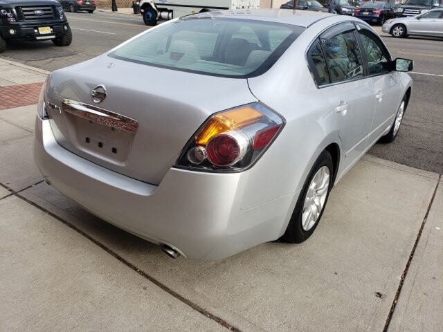 2012 Nissan Altima in Belleville, NJ 07109-2923 - 1570940 85