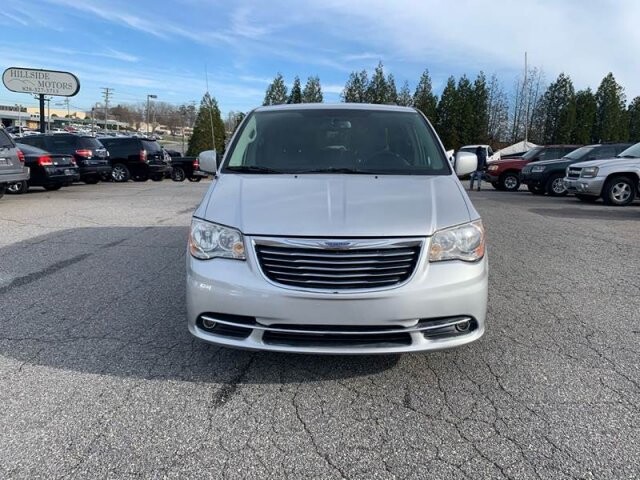 2012 Chrysler Town & Country in Hickory, NC 28602-5144 - 1577733 64