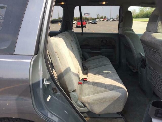 2003 Honda Pilot in Madison, TN 37115 - 1585619 35
