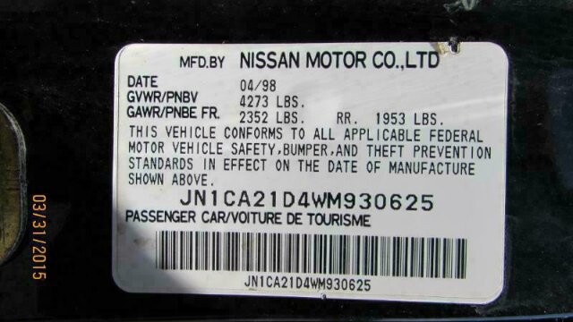 1998 Nissan Maxima in Madison, TN 37115 - 1585641 5