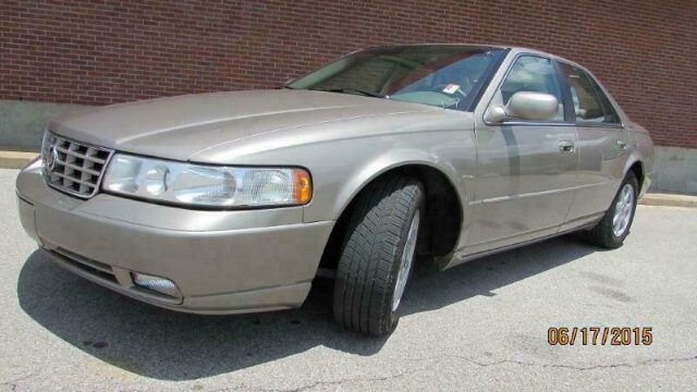2004 Cadillac Seville in Madison, TN 37115 - 1585654 2