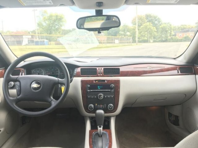 2007 Chevrolet Impala in Madison, TN 37115 - 1585784 10
