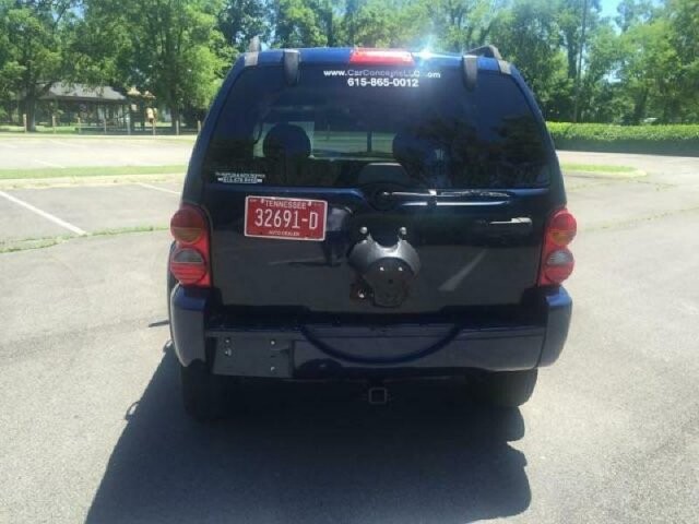 2002 Jeep Liberty in Madison, TN 37115 - 1585861 10