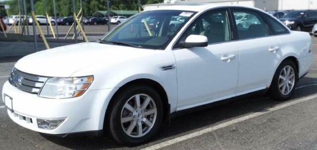 2008 Ford Taurus in Madison, TN 37115 - 1585899