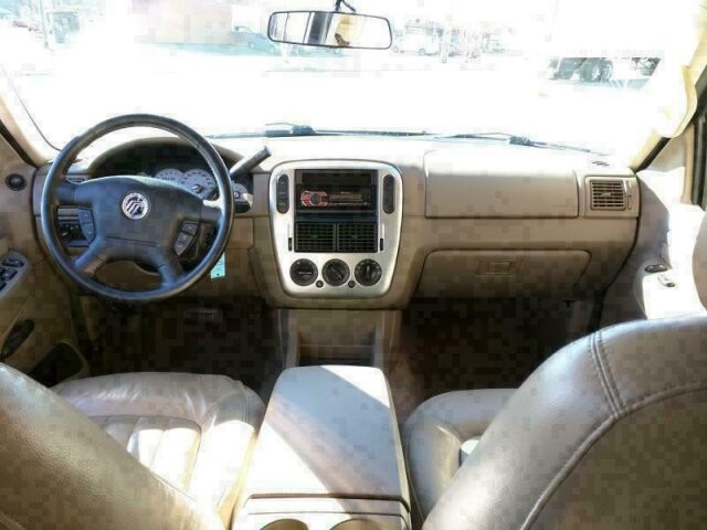 2005 Mercury Mountaineer in Madison, TN 37115 - 1585968 5