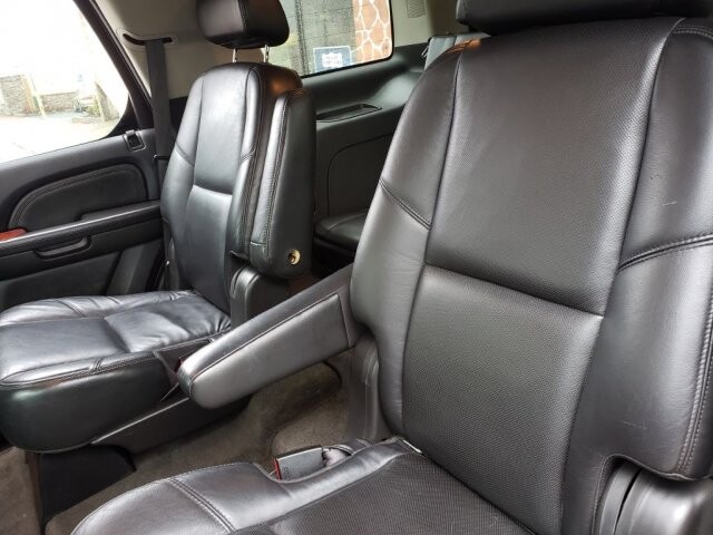 2008 Cadillac Escalade in Belleville, NJ 07109-2923 - 1589277 139