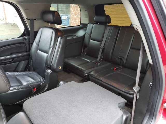 2008 Cadillac Escalade in Belleville, NJ 07109-2923 - 1589277 152