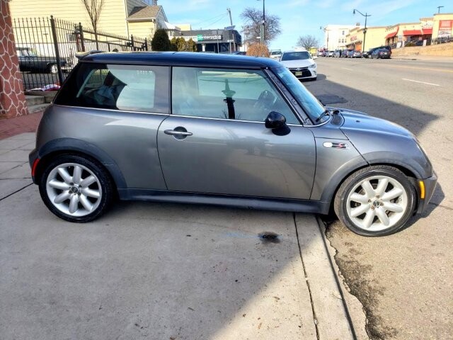 2003 MINI Cooper in Belleville, NJ 07109-2923 - 1591078 4