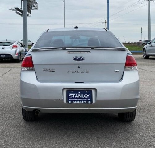 2008 Ford Focus in Mesquite, TX 75150 - 1596180 56