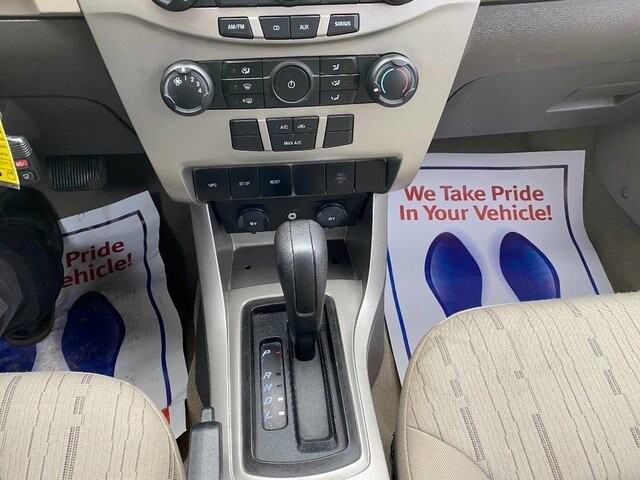 2008 Ford Focus in Mesquite, TX 75150 - 1596180 63