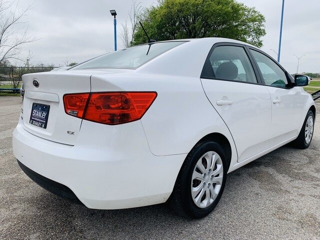 2011 Kia Forte in Mesquite, TX 75150 - 1615909 42