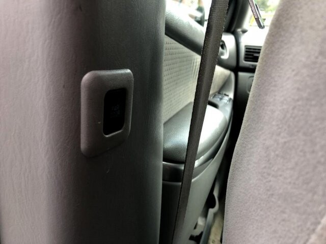 2009 Toyota Sienna in Belleville, NJ 07109-2923 - 942362 48