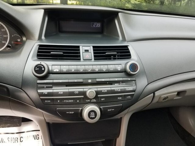 2009 Honda Accord in Belleville, NJ 07109-2923 - 942364 171
