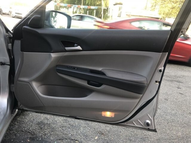 2009 Honda Accord in Belleville, NJ 07109-2923 - 942364 110