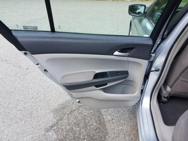 2009 Honda Accord in Belleville, NJ 07109-2923 - 942364 93