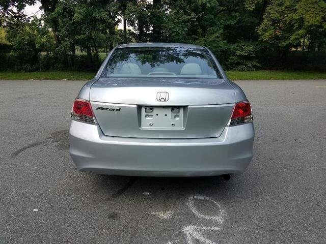 2009 Honda Accord in Belleville, NJ 07109-2923 - 942364 132