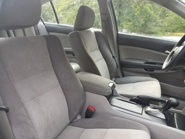 2009 Honda Accord in Belleville, NJ 07109-2923 - 942364 50