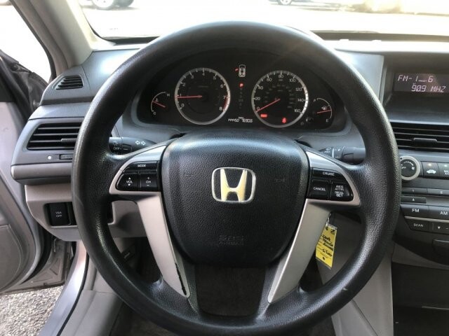 2009 Honda Accord in Belleville, NJ 07109-2923 - 942364 123