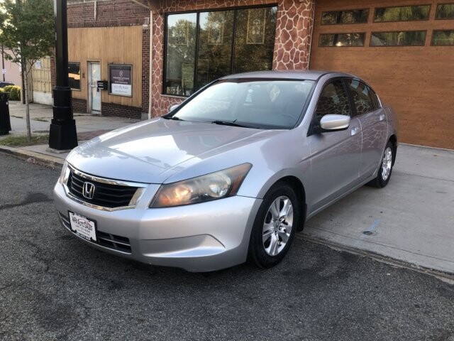 2009 Honda Accord in Belleville, NJ 07109-2923 - 942364 102