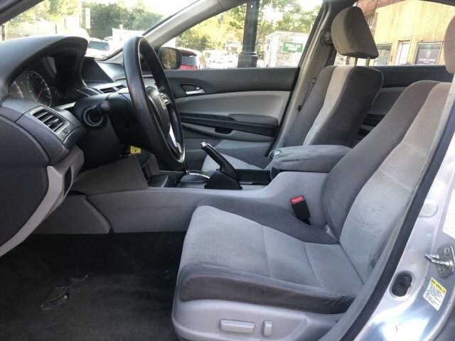 2009 Honda Accord in Belleville, NJ 07109-2923 - 942364 120