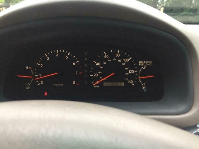 1998 Lexus ES 300 in Madison, TN 37115 - 984857 11