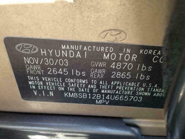 2004 Hyundai Santa Fe in Madison, TN 37115 - 984860 8