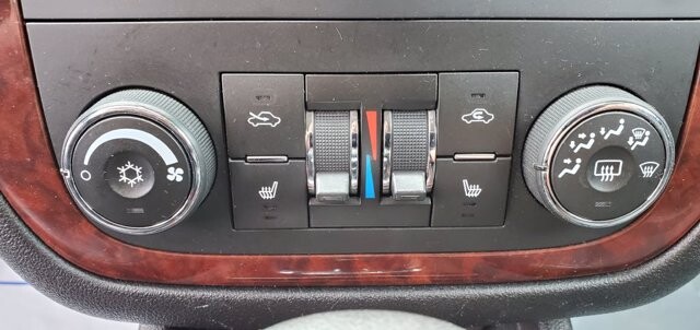 2009 Chevrolet Impala in Littlestown, PA 17340 - 1113024 66