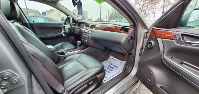 2009 Chevrolet Impala in Littlestown, PA 17340 - 1113024 81