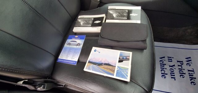 2009 Chevrolet Impala in Littlestown, PA 17340 - 1113024 82