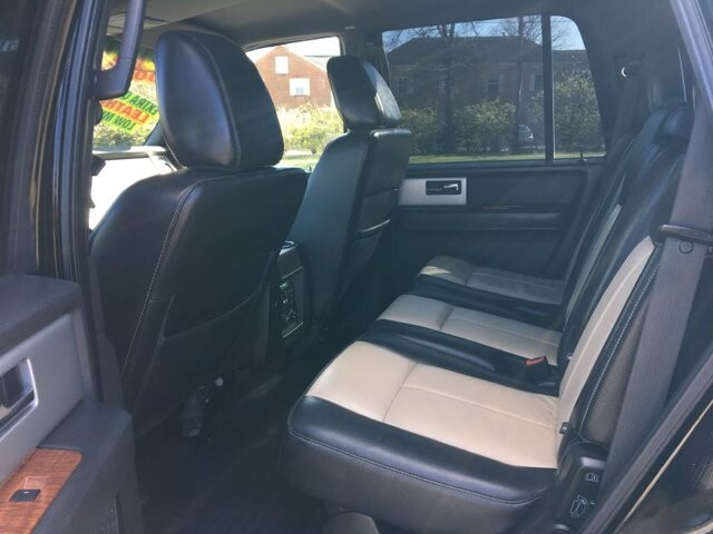 2009 Ford Expedition in Madison, TN 37115 - 1139661 9