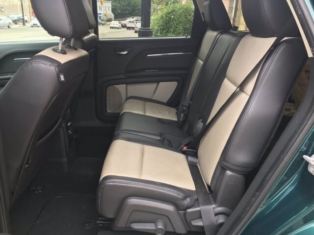 2009 Dodge Journey in Belleville, NJ 07109-2923 - 1141137 16