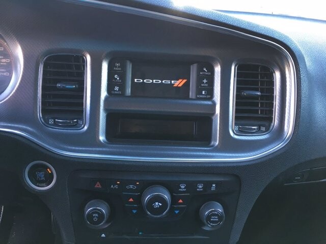 2013 Dodge Charger in Belleville, NJ 07109-2923 - 1171003 24