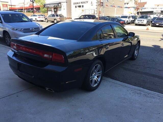 2013 Dodge Charger in Belleville, NJ 07109-2923 - 1171003 7