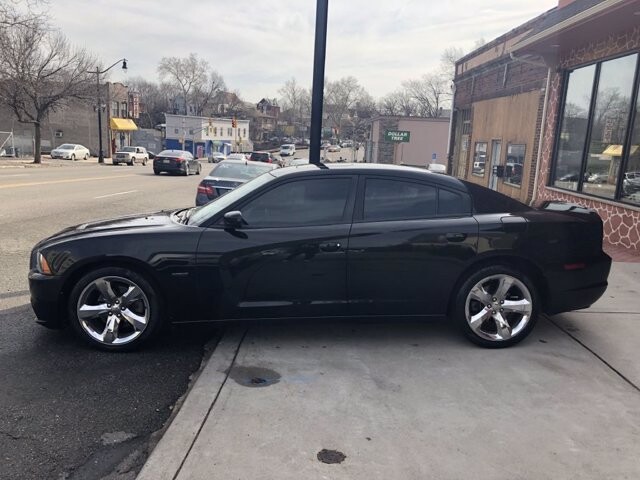 2013 Dodge Charger in Belleville, NJ 07109-2923 - 1373601 7