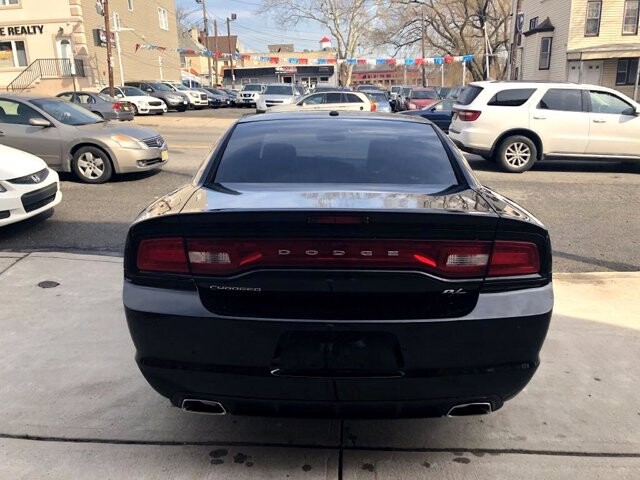 2013 Dodge Charger in Belleville, NJ 07109-2923 - 1373601 38