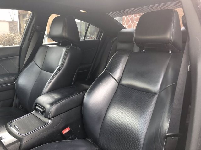 2013 Dodge Charger in Belleville, NJ 07109-2923 - 1373601 23