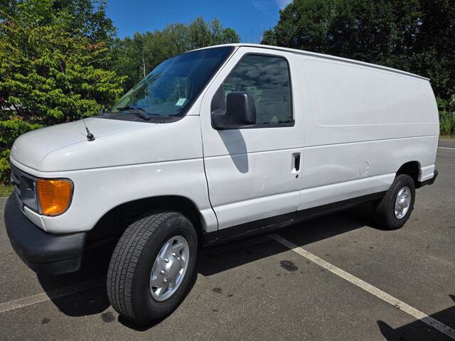 2007 Ford E-250 and Econoline 250 in Blauvelt, NY 10913 - 1394398 3