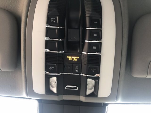 2015 Porsche Panamera in Belleville, NJ 07109-2923 - 1404959 24